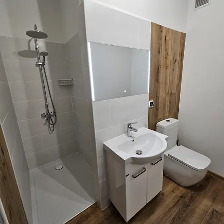 Plac Mirowski Centrum * Varšava