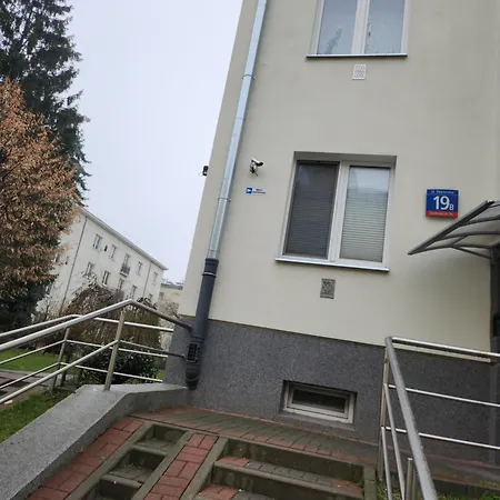 Plac Mirowski Centrum *