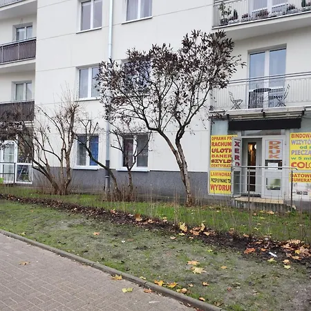Plac Mirowski Centrum *