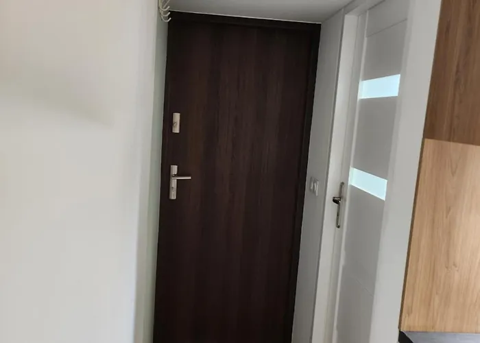 Plac Mirowski Centrum *