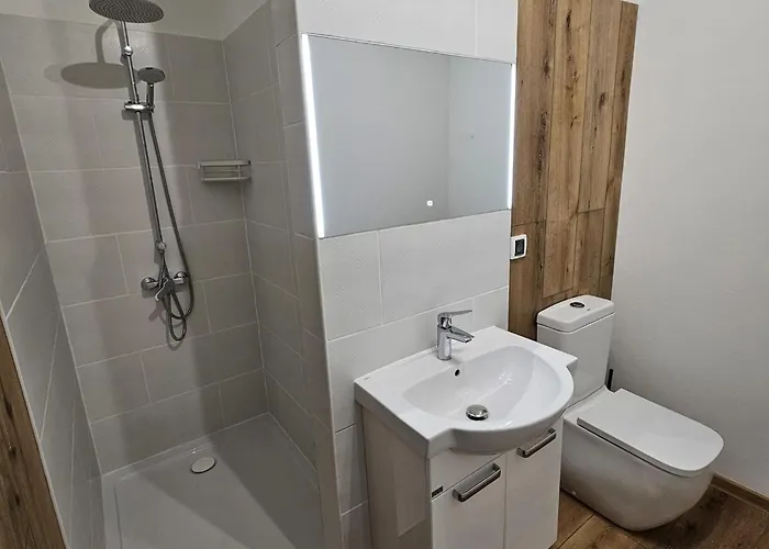 Plac Mirowski Centrum * Varšava