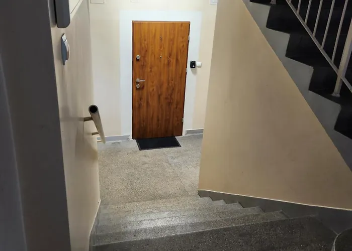 Plac Mirowski Centrum